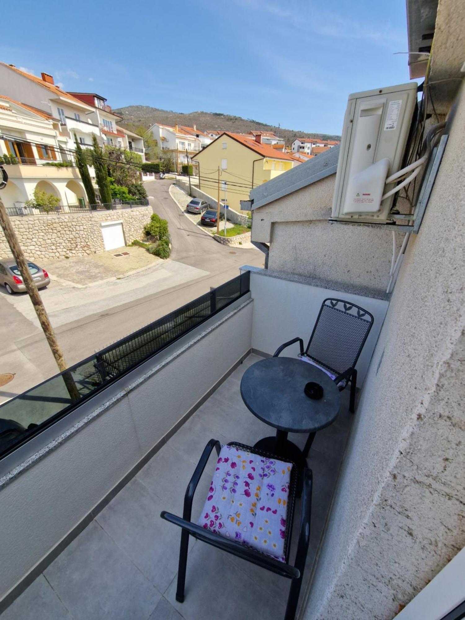 קריקווניצה Apartmani Kristijan מראה חיצוני תמונה