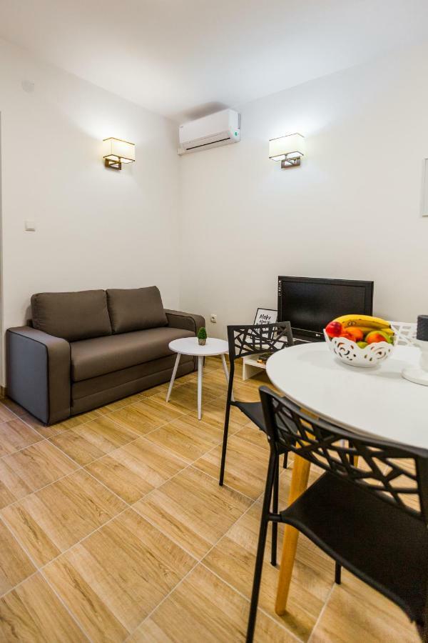 קריקווניצה Apartmani Kristijan מראה חיצוני תמונה