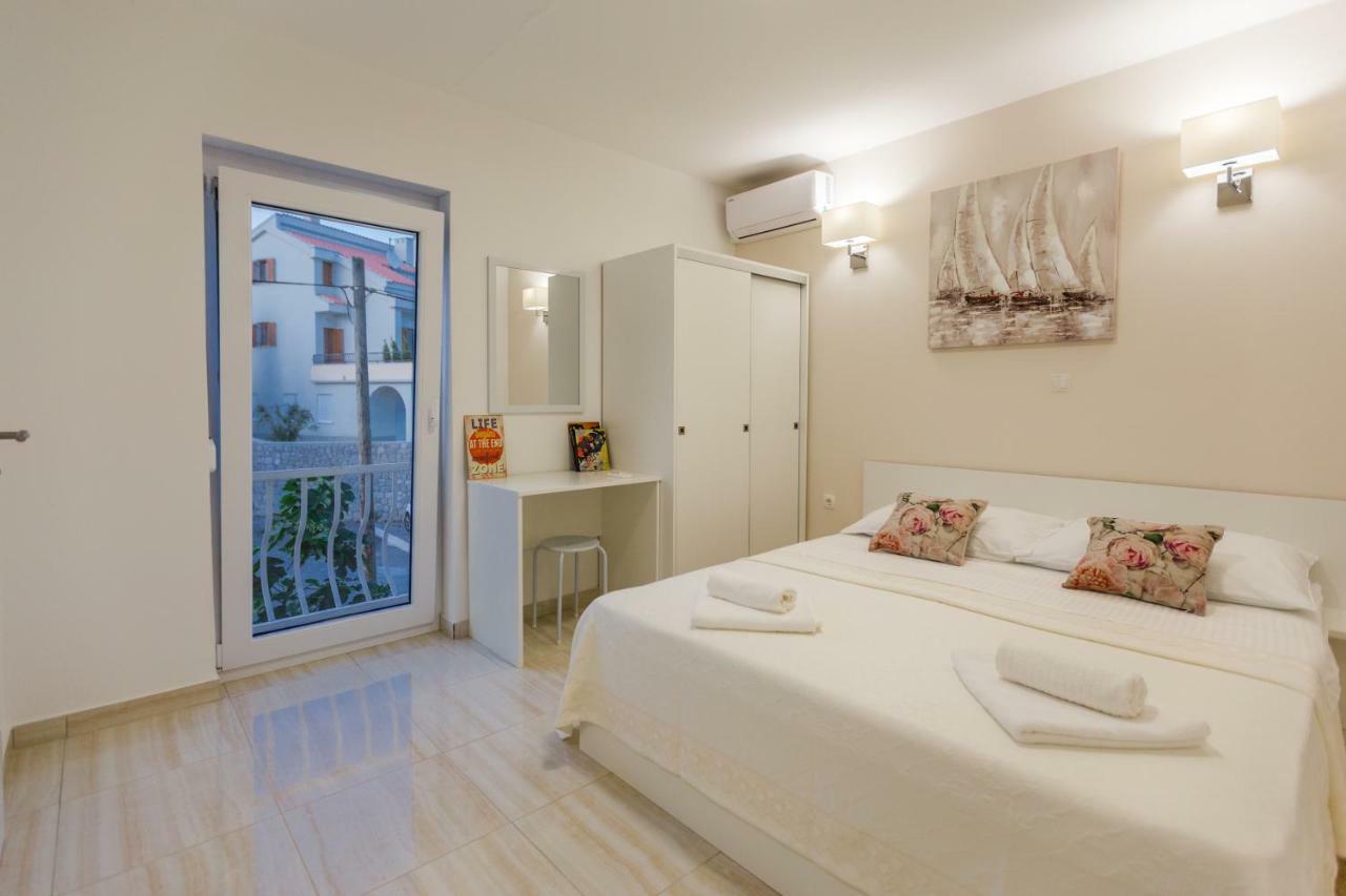 קריקווניצה Apartmani Kristijan מראה חיצוני תמונה
