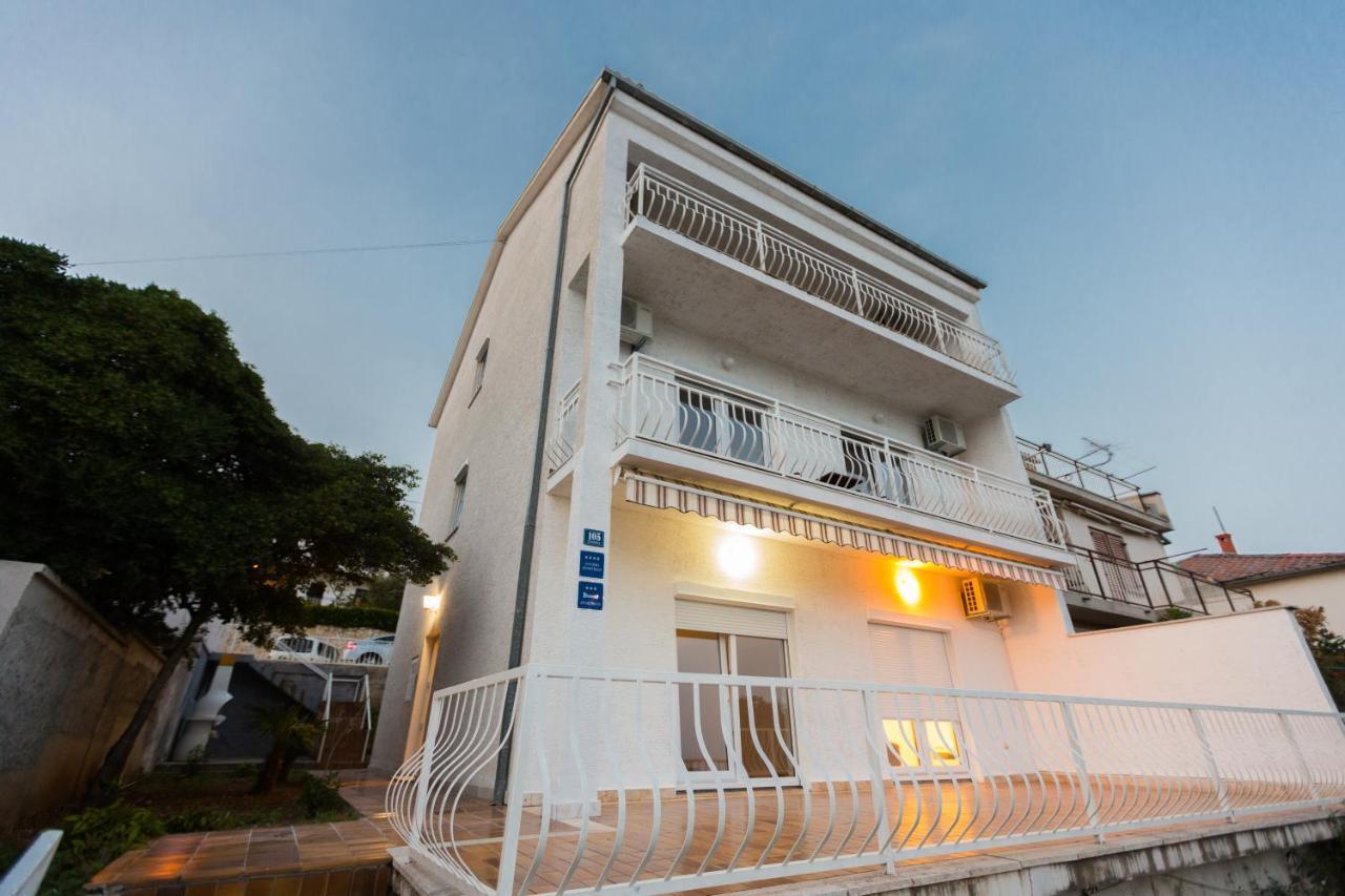 קריקווניצה Apartmani Kristijan מראה חיצוני תמונה