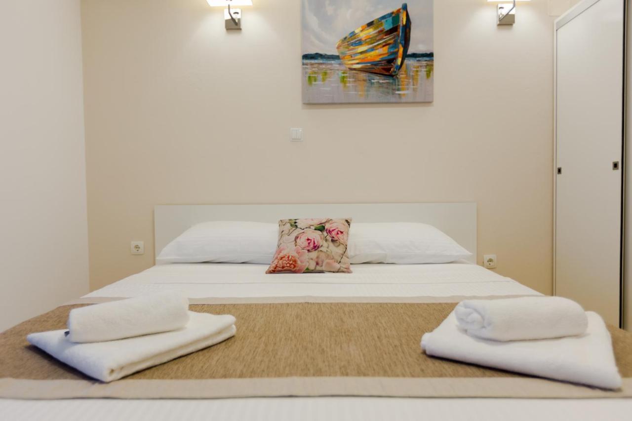 קריקווניצה Apartmani Kristijan מראה חיצוני תמונה
